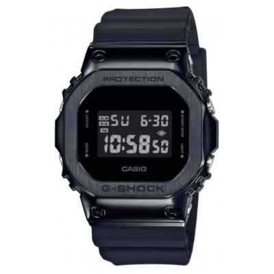 Часы CASIO GM-5600B-1ER